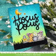 Cargar imagen en el visor de la galería, Lawn Fawn - giant hocus pocus - lawn cuts