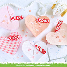Lade das Bild in den Galerie-Viewer, Lawn Fawn - heart pouch - lawn cuts - Design Creative Bling