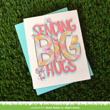 Carica l'immagine nel visualizzatore di Gallery, Lawn Fawn-Lawn Cuts-Dies-Giant Sending Big Hugs - Design Creative Bling