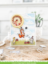 Lade das Bild in den Galerie-Viewer, Lawn Fawn - stitched balloon frames - lawn cuts - Design Creative Bling
