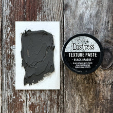 Carica l&#39;immagine nel visualizzatore di Gallery, Tim Holtz Distress Texture Paste 3oz - Black Opaque - Design Creative Bling
