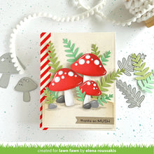 Carica l&#39;immagine nel visualizzatore di Gallery, Lawn Fawn - happy mushrooms - lawn cuts - Design Creative Bling
