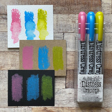 Cargar imagen en el visor de la galería, Ranger Ink - Tim Holtz - Distress Mica Crayons HOLIDAY PEARL SET 2
