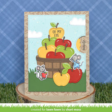 Cargar imagen en el visor de la galería, Lawn Fawn - reveal wheel apple add-on - lawn cuts - Design Creative Bling
